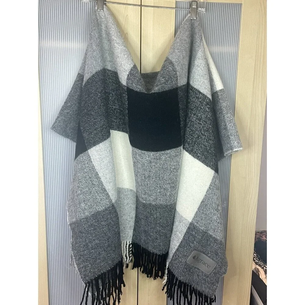 TerryTown Wool Blend Throw Blanket Gray Black White Plaid Fringe 60x50 Soft Cozy
